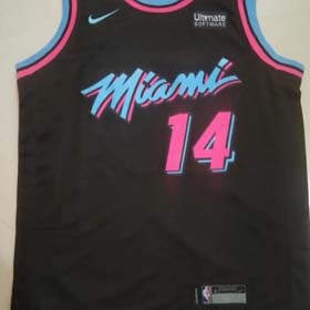 Maillot de mode (5 styles) - 1984