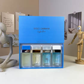 Dolce & Gabbana DG bleu clair moyen set de quatre pièces-3121