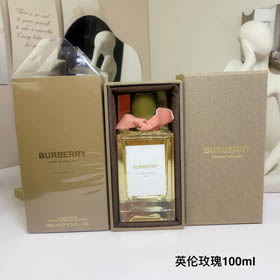 Parfum de rose rouge Burberry Haute Couture-3336  